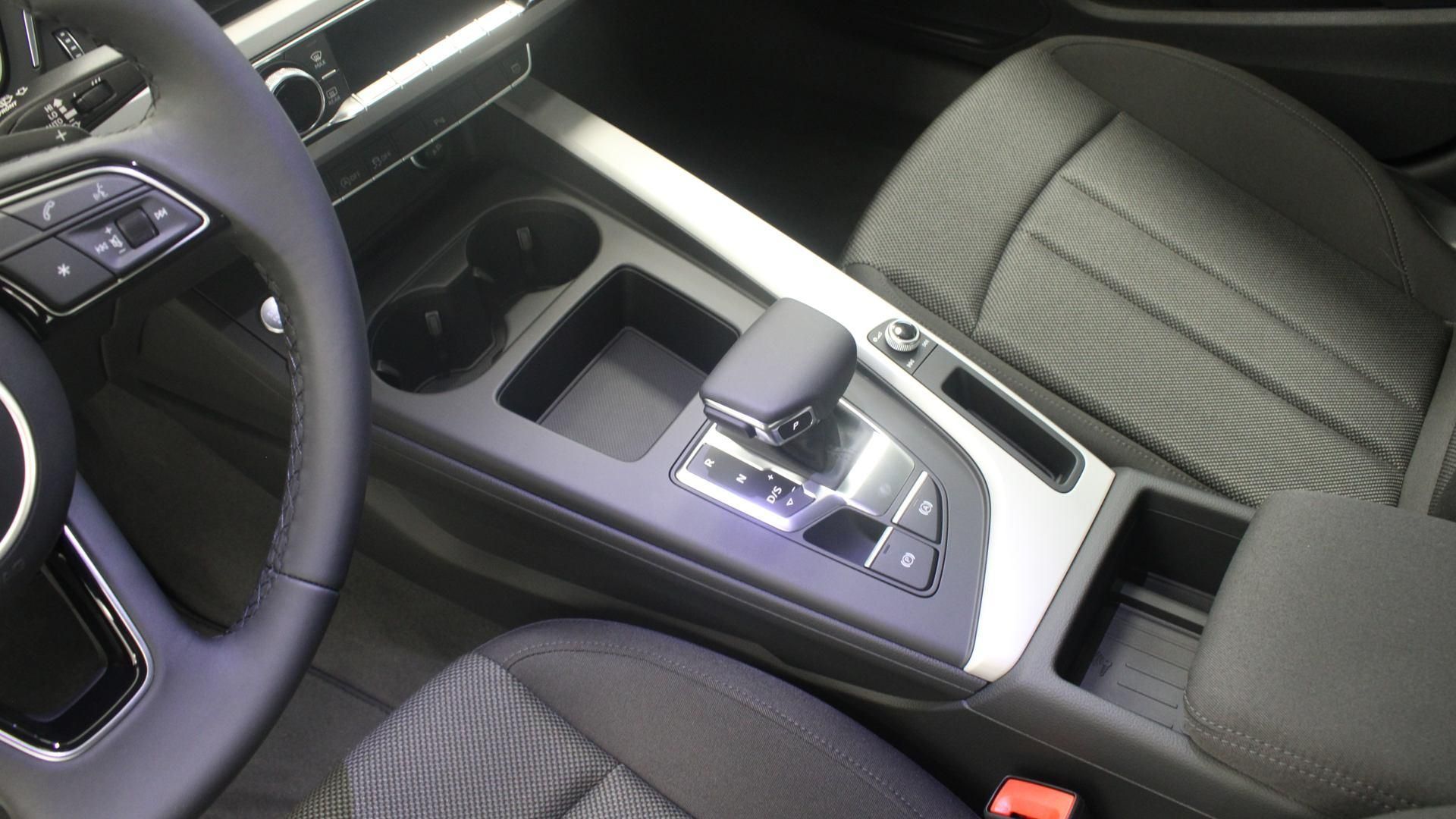 Audi A5 Advanced 35 TFSI 110 kW (150 CV) S tronic