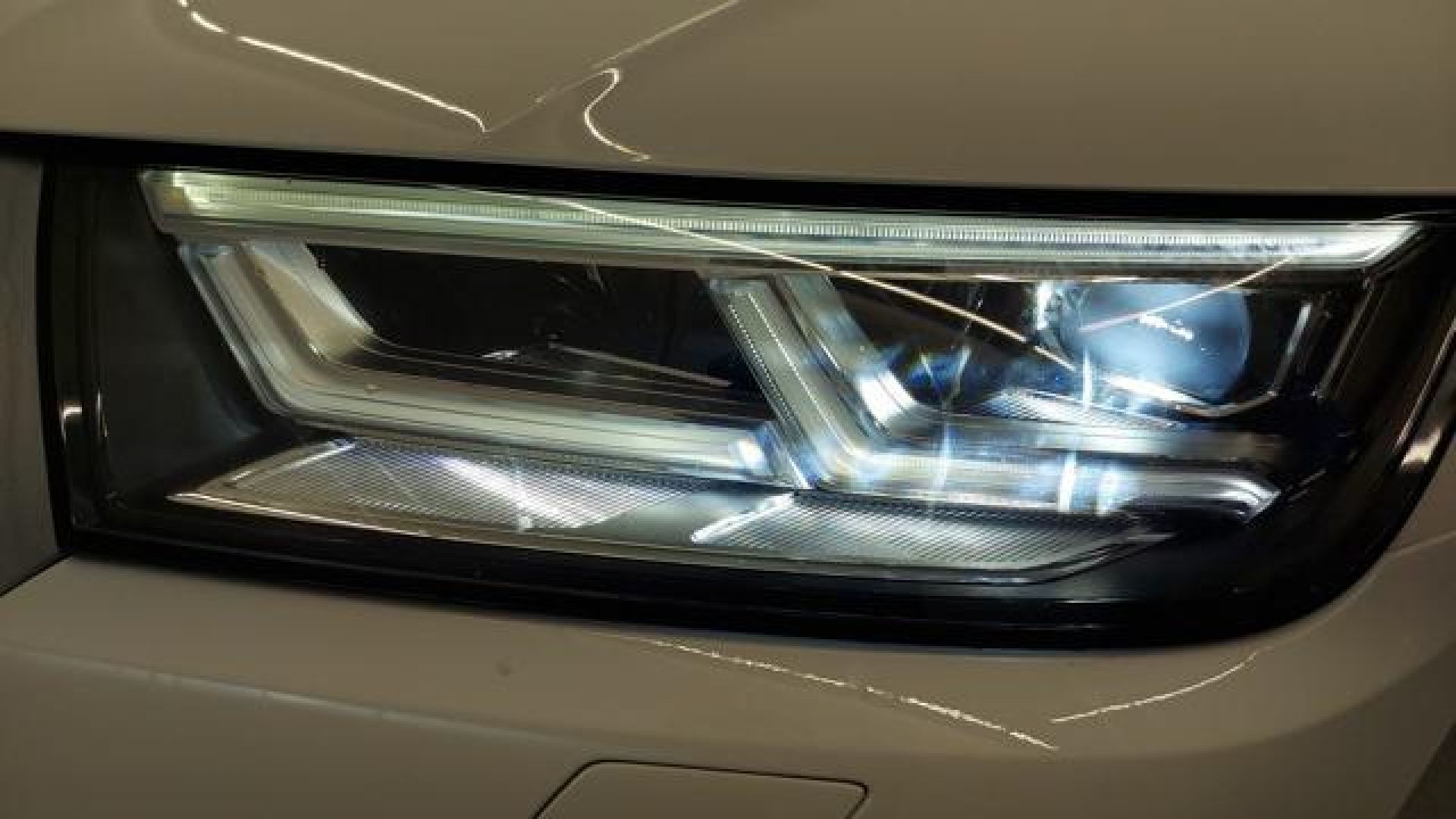Audi Q5 Design 2.0 TDI 120kW quattro S tronic