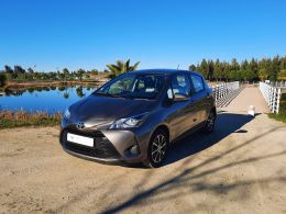Toyota Yaris 1.0 Comfort segunda m&atilde;o Castelo Branco