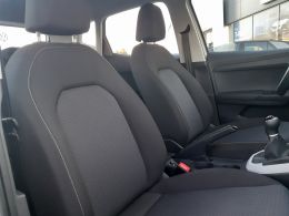 SEAT Arona 1.0 TSI STYLE 5v segunda mão Porto