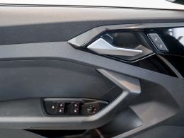 Audi A1 25 TFSI Advanced Sportback segunda mão Setúbal