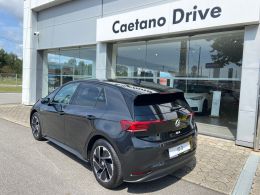 Volkswagen ID.3 BEV 58KWH 204cv PRO Confort segunda mão Aveiro