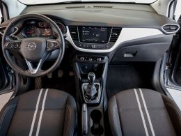 Opel Crossland 1.2 83cv Design & Tech segunda mão Setúbal