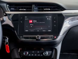 Opel Corsa 1.2 100cv Elegance segunda mão Setúbal