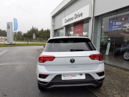 Volkswagen T-Roc 1.0 TSI 110cv STYLE segunda mão Aveiro