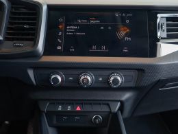 Audi A1 25 TFSI Advanced Sportback segunda mão Setúbal
