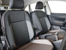 Volkswagen Taigo 1.0 TSI 110cv Urban Style segunda mão Setúbal