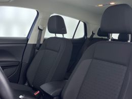 Volkswagen T-Cross 1.0 TSI 95cv Life segunda mão Porto