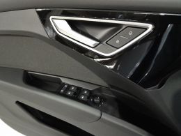 Audi Q4 Sportback e-tron 40 82 kWh segunda mão Lisboa