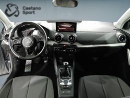 Audi Q2 30 TFSI Advance segunda mão Lisboa