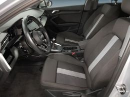 Audi A3 Sportback 30 TFSI Advanced segunda mão Lisboa