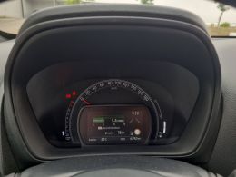 Toyota Aygo X 1.0 VVT-i envy segunda mão Castelo Branco