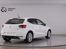 SEAT Ibiza 1.0 TSI FR 5v segunda mão Porto