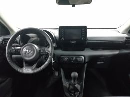 Toyota Yaris 1.0 Comfort segunda mão Lisboa