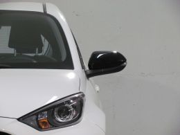 Toyota Yaris 1.0 Comfort segunda mão Lisboa