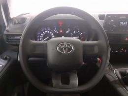 Toyota Proace City  L1 1.5D 100cv Comfort segunda mão Setúbal