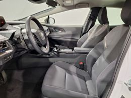 Toyota Prius Plug-In 2.0 Hybrid Luxury segunda mão Lisboa
