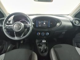 Toyota Aygo X play 1.0G segunda mão Lisboa