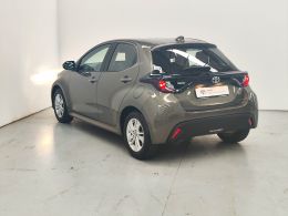 Toyota Yaris 1.0 Comfort Plus segunda mão Braga