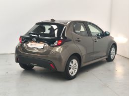 Toyota Yaris 1.0 Comfort Plus segunda mão Braga