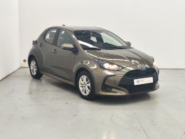 Toyota Yaris 1.0 Comfort Plus segunda mão Braga