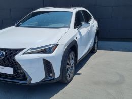 Lexus UX UX 250h Sport segunda mão Faro