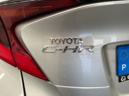 Toyota C-HR 1.8 Hybrid Exclusive + Pack Luxury segunda mão Setúbal