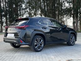 Lexus UX UX 250h Sport segunda mão Aveiro