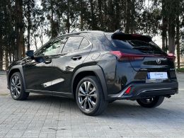 Lexus UX UX 250h Sport segunda mão Aveiro