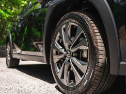 Lexus UX UX 250h Sport segunda mão Lisboa