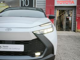 Toyota C-HR Toyota C-HR 1.8 Hybrid SQUARE Collection segunda mão Leiria