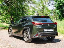 Lexus UX 250h Sport segunda mão Lisboa