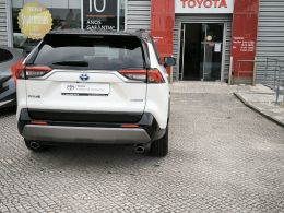 Toyota Rav4 RAV4 2.5 Hybrid Dynamic Force SQUARE Collection segunda mão Leiria