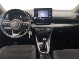 Toyota Yaris 1.0 Comfort Plus segunda mão Setúbal