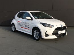 Toyota Yaris Yaris 1.5 Hybrid Dynamic Force Comfort Plus segunda mão Faro