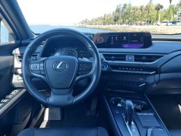 Lexus UX Luxury segunda mão Porto