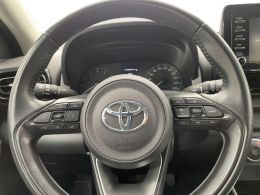 Toyota Yaris NG 1.0 Comfort Plus segunda mão Setúbal