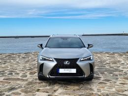 Lexus UX UX 250h Sport segunda mão Porto