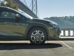 Lexus UX 300e Luxury + segunda mão Lisboa