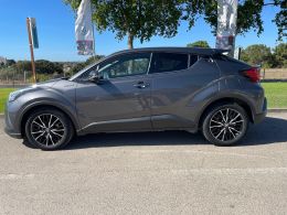 Toyota C-HR 1.8 Hybrid Exclusive + Pack Luxury segunda mão Setúbal