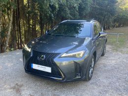 Lexus UX 250h Sport segunda mão Coimbra