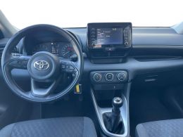 Toyota Yaris Yaris 1.0 Comfort Plus segunda mão Lisboa