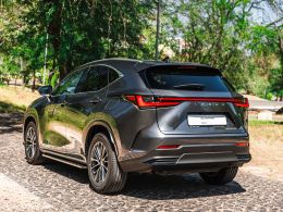 Lexus NX NX 450h+ Executive segunda mão Lisboa