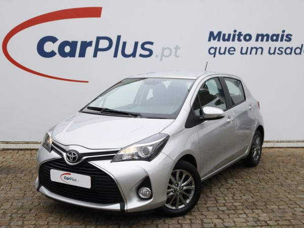 Toyota Yaris usado (Lisboa) Toyota Yaris segunda mão Lisboa