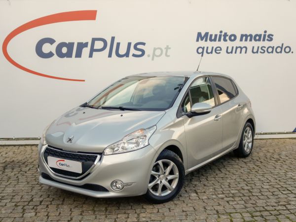 Peugeot 208 segunda m&atilde;o Lisboa