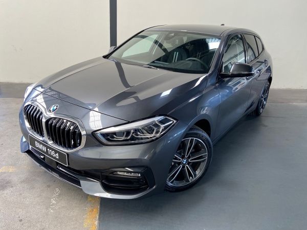 BMW Serie 1 segunda m&atilde;o Faro
