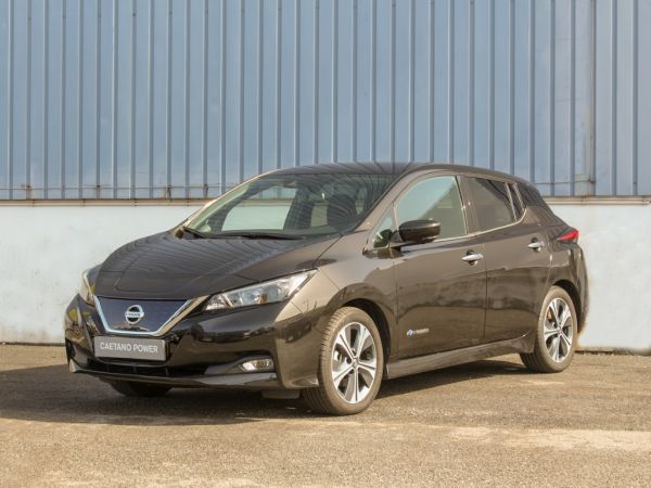 Nissan LEAF segunda m&atilde;o Porto