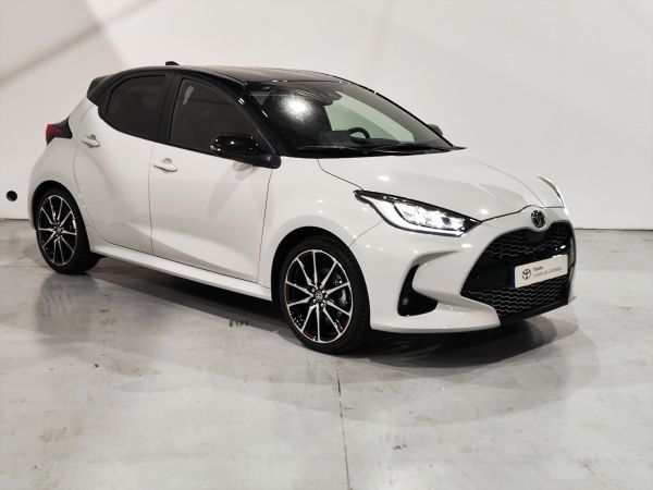 Toyota Yaris viatura usada Braga