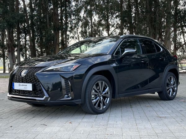 Lexus UX segunda mano Aveiro