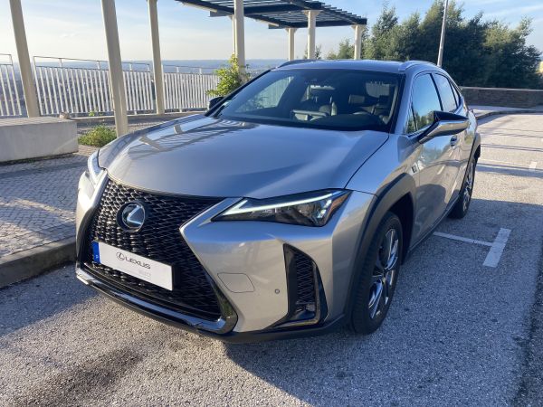 Lexus UX segunda mano Coimbra